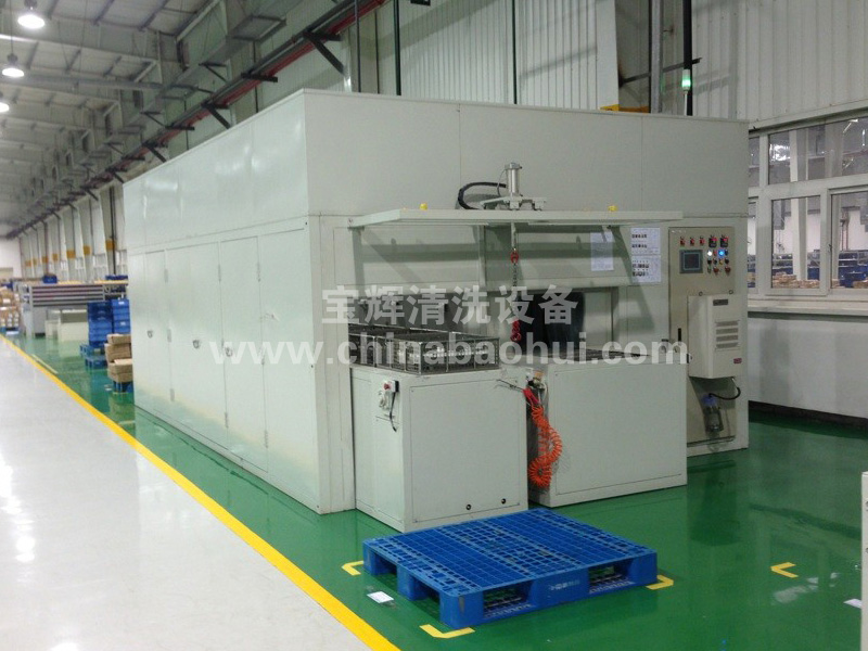 轎車發(fā)動機缸體專用清洗機（北汽）